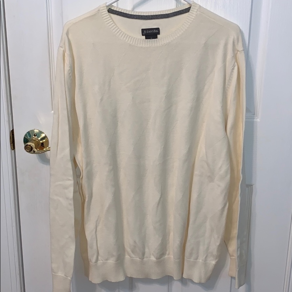 Men’s sweater